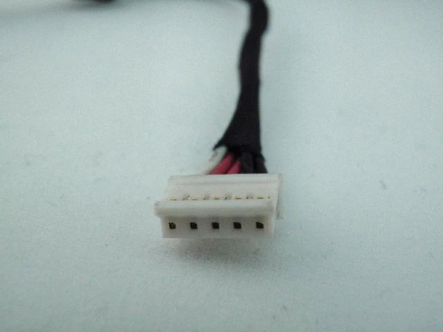 Dell CN-0CTHCY-GT074 Stromversorgungsbuchse inkl. Kabel