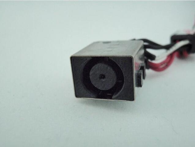 Dell RP8D4 0RP8D4 CN-0RP8D4 Stromversorgungsbuchse inkl. Kabel